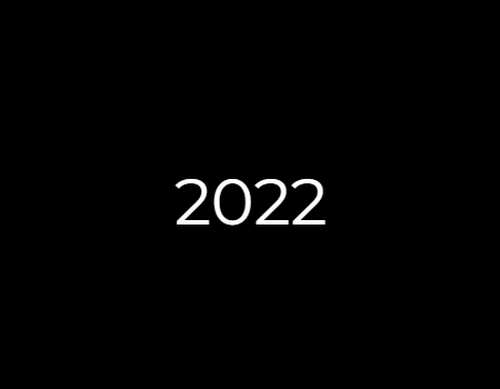 gif animata di pacman che mangia l'anno passato con auguri al 2024